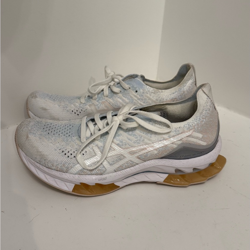 ASICS GEL-KINSEI BLAST sneakers 
White/Mineral Beige